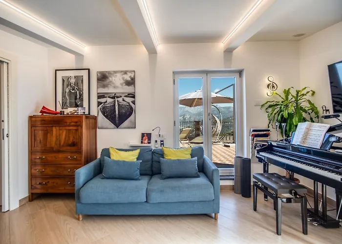 Caruso Private Heated Pool & Sea View سورينتو