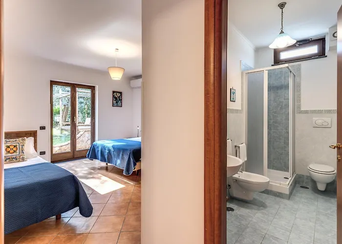 Villa Caruso Private Heated Pool & Sea View *