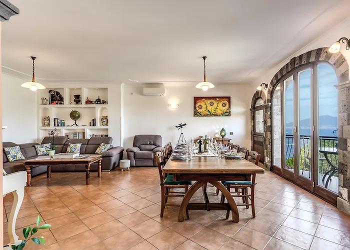 Caruso Private Heated Pool & Sea View فيلة *