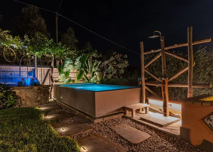 Caruso Private Heated Pool & Sea View سورينتو