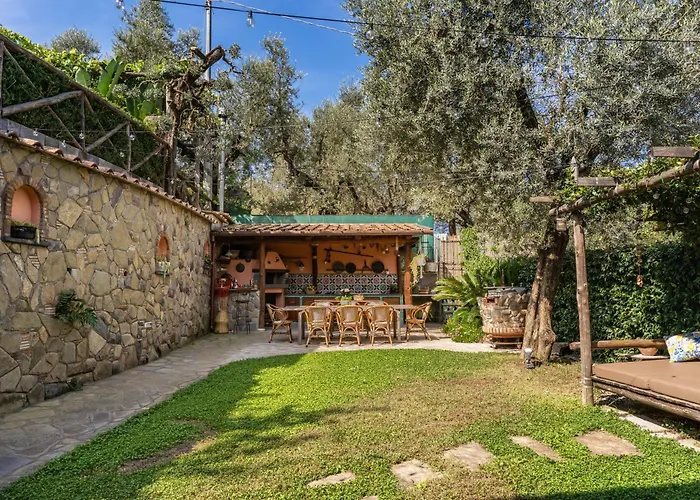 Caruso Private Heated Pool & Sea View فيلة سورينتو