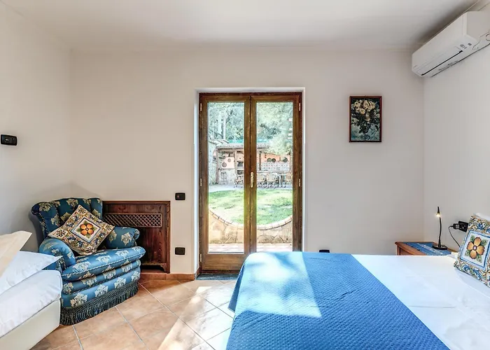 Caruso Private Heated Pool & Sea View Villa