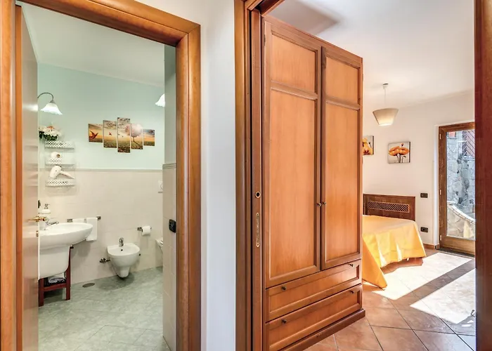 Caruso Private Heated Pool & Sea View